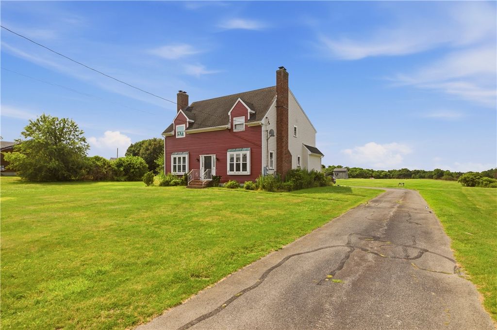223 Oliphant Lane A, Middletown, RI 02842