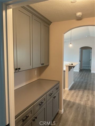 20997 Valencia Street, Apple Valley, CA 92308