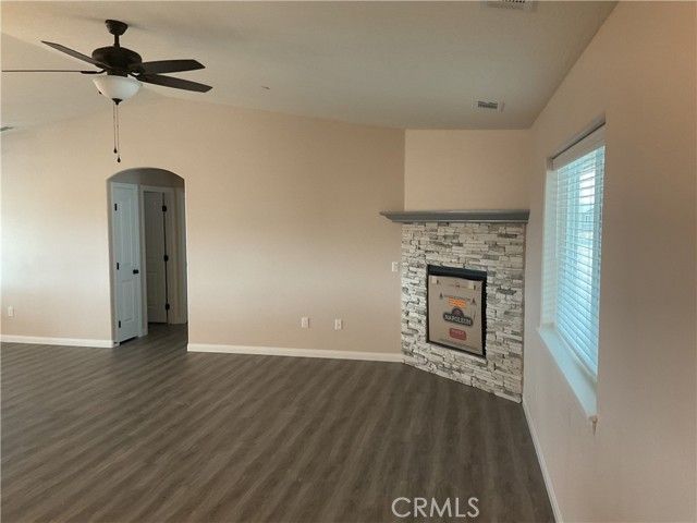 20997 Valencia Street, Apple Valley, CA 92308