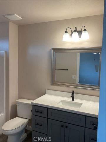 20997 Valencia Street, Apple Valley, CA 92308