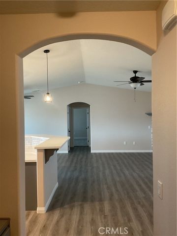 20997 Valencia Street, Apple Valley, CA 92308