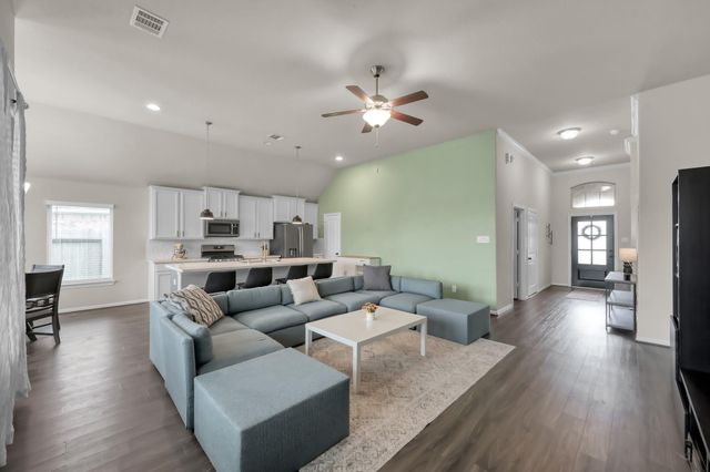 17479 Farm Pasture Trail, Hockley, TX 77447