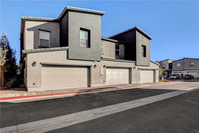 6914 Stratham Hill Street, Las Vegas, NV 89166