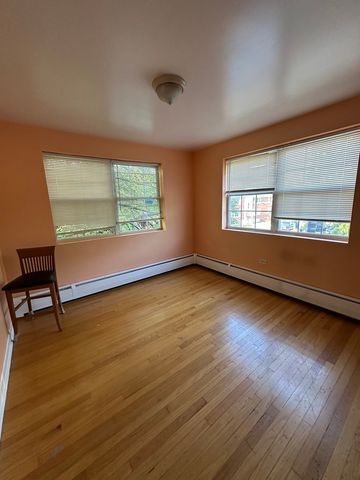 5205 W DRUMMOND Place 9, Chicago, IL 60639