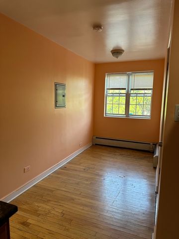 5205 W DRUMMOND Place 9, Chicago, IL 60639