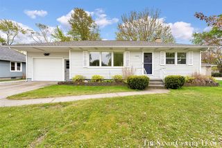 1230 Marion Avenue, Grand Haven, MI 49417