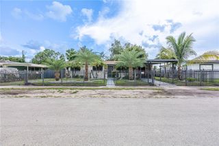 1262 NW 172nd Ter, Miami Gardens, FL 33169