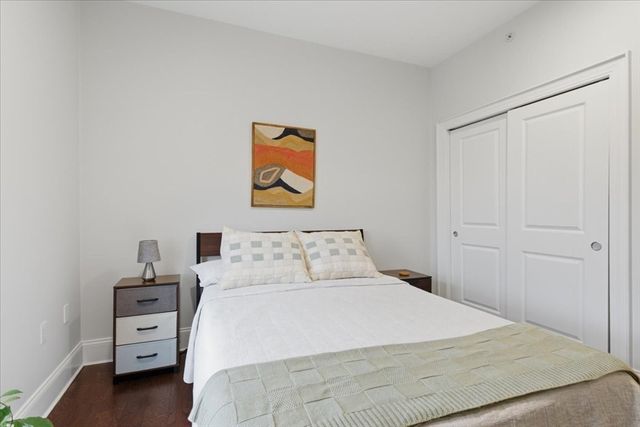 616 E 4th St 304, Boston, MA 02127