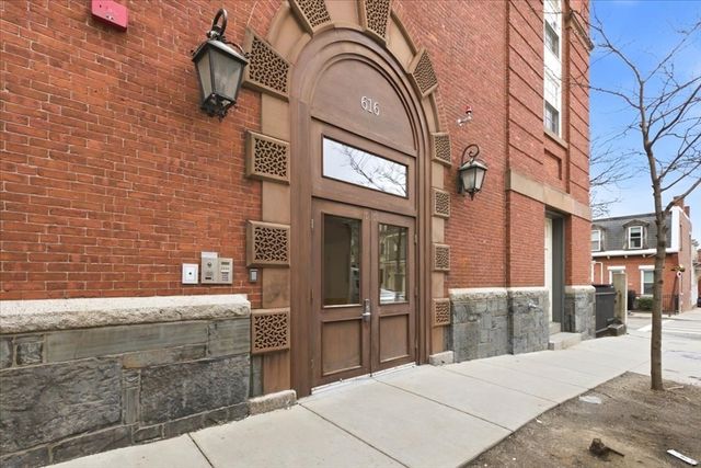 616 E 4th St 304, Boston, MA 02127