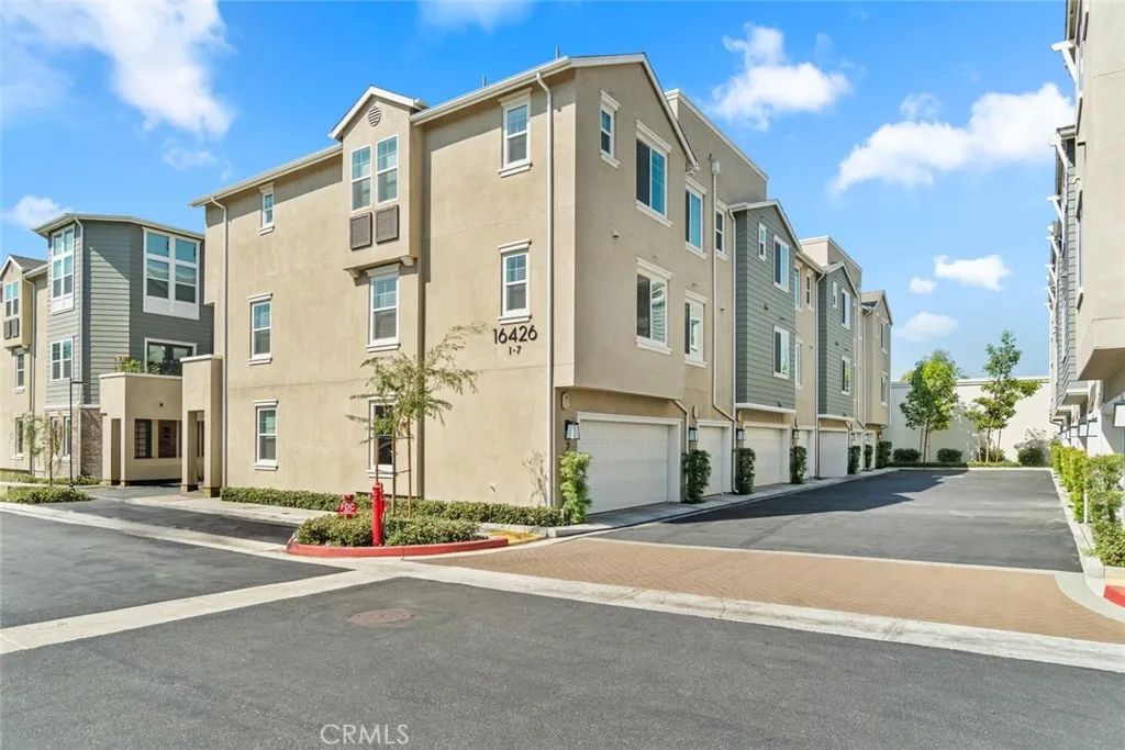 16426 Whittier 3, Whittier, CA 90603