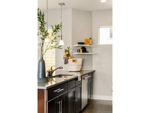 3120 W 19th Ave 3, Denver, CO 80204