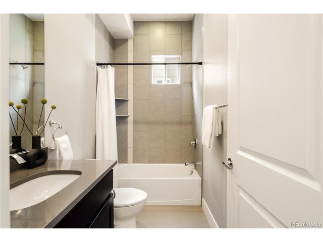 3120 W 19th Ave 3, Denver, CO 80204