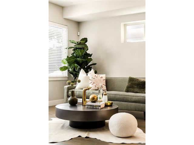 3120 W 19th Ave 3, Denver, CO 80204
