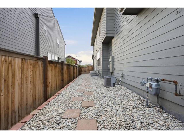6322 Fulton St, Denver, CO 80238