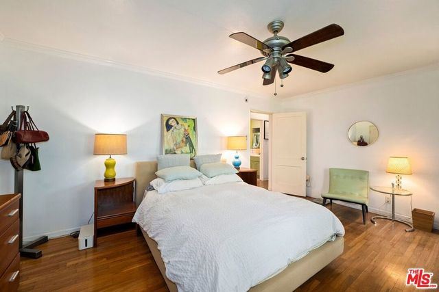 5479 Village, Los Angeles, CA 90016