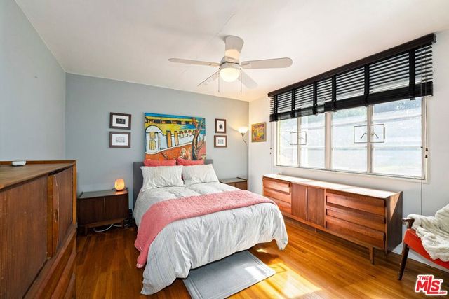 5479 Village, Los Angeles, CA 90016