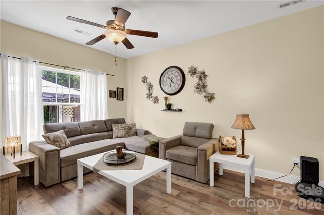 117 Sherman Oaks Lane, Mooresville, NC 28115