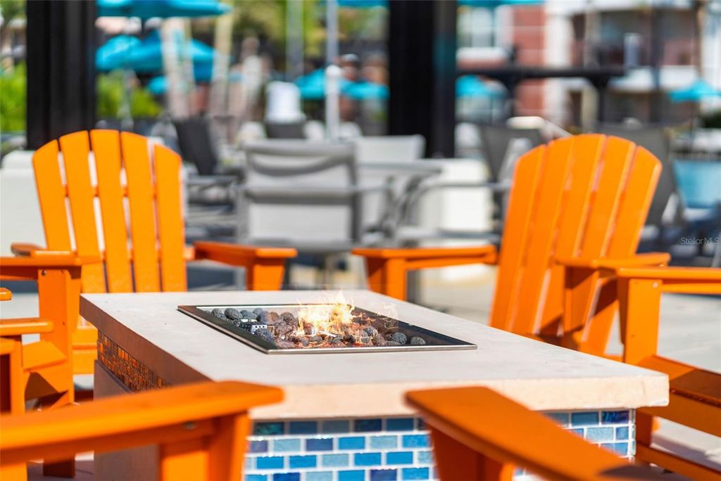 Image 38 of property listing at 4840 CAYVIEW AVENUE 203, Orlando, FL 32819