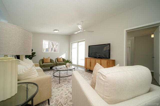 967 KEITH Street, Oxford Charter Township, MI 48371