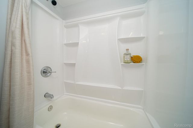 967 KEITH Street, Oxford Charter Township, MI 48371