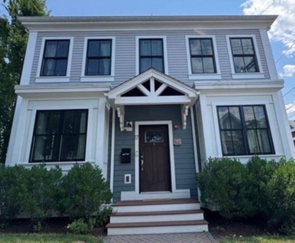 17 Porter St, Somerville, MA 02143