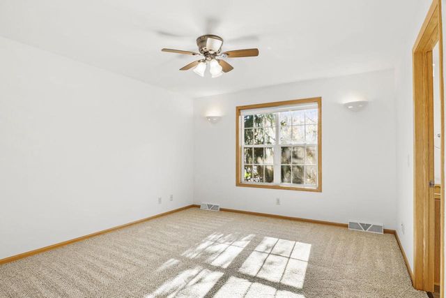 106 Maria Lane, Cottage Grove, WI 53527