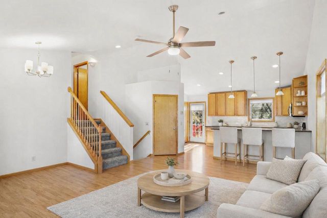 106 Maria Lane, Cottage Grove, WI 53527