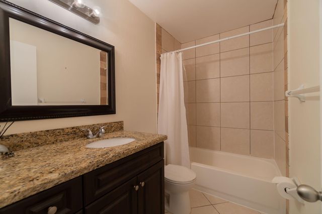 1530 Shaker Circle, Wellington, FL 33414