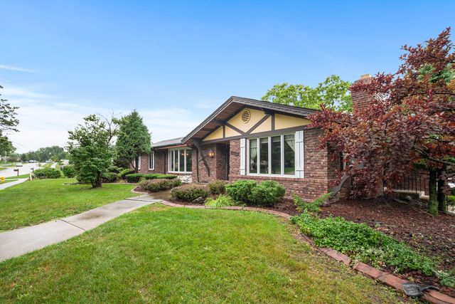 15242 Hollywood Drive, Orland Park, IL 60462