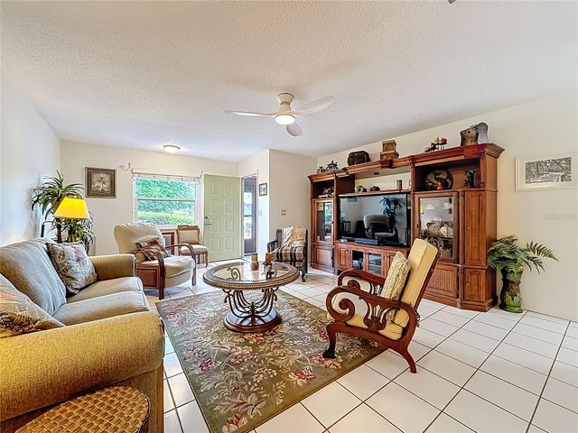 4229 66TH STREET CIRCLE W 4229, Bradenton, FL 34209