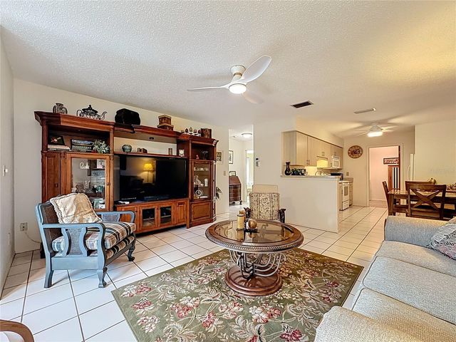 4229 66TH STREET CIRCLE W 4229, Bradenton, FL 34209