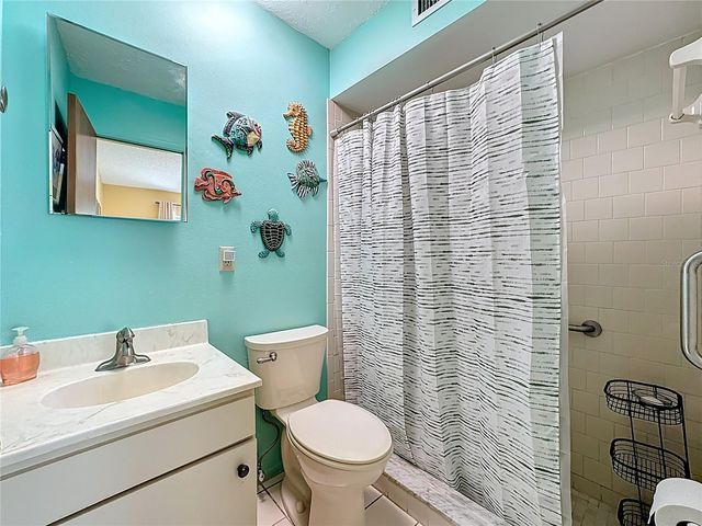 4229 66TH STREET CIRCLE W 4229, Bradenton, FL 34209