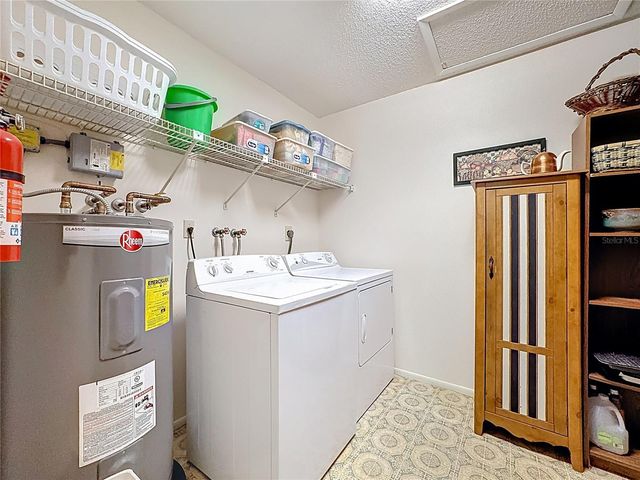 4229 66TH STREET CIRCLE W 4229, Bradenton, FL 34209