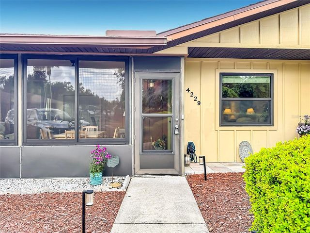 4229 66TH STREET CIRCLE W 4229, Bradenton, FL 34209