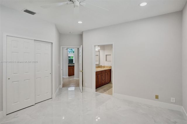 2553 Jardin Mnr, Weston, FL 33327