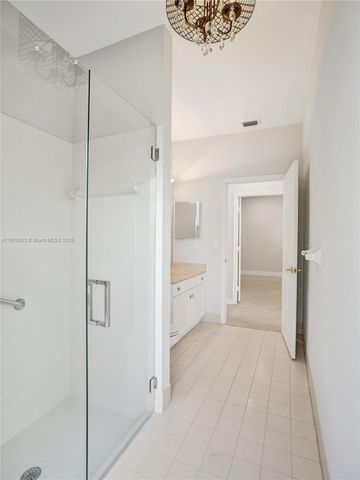 2553 Jardin Mnr, Weston, FL 33327