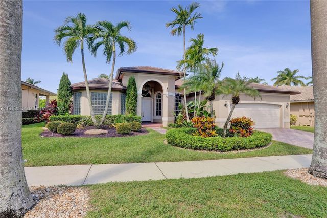 2553 Jardin Mnr, Weston, FL 33327