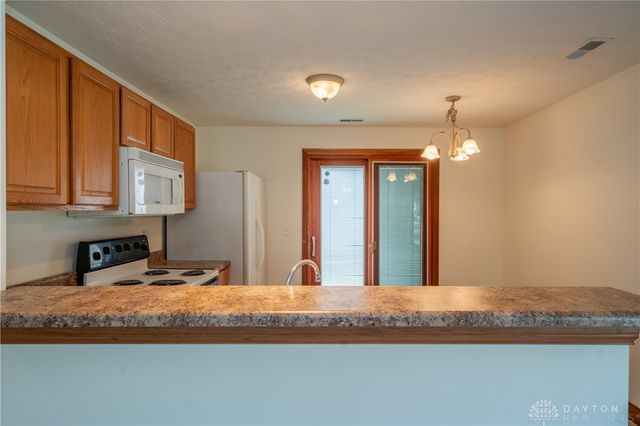 2601 Oakley Avenue, Kettering, OH 45419