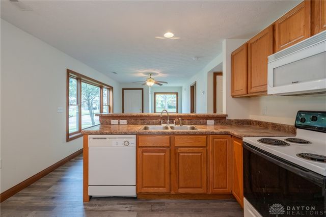 2601 Oakley Avenue, Kettering, OH 45419