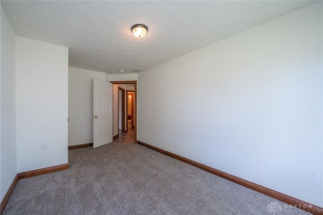 2601 Oakley Avenue, Kettering, OH 45419