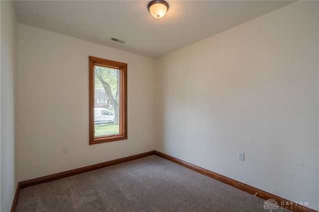 2601 Oakley Avenue, Kettering, OH 45419