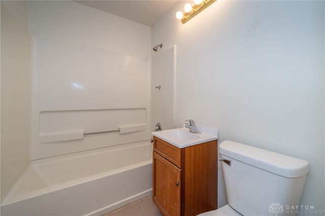 2601 Oakley Avenue, Kettering, OH 45419