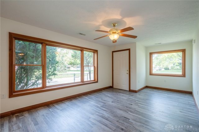 2601 Oakley Avenue, Kettering, OH 45419