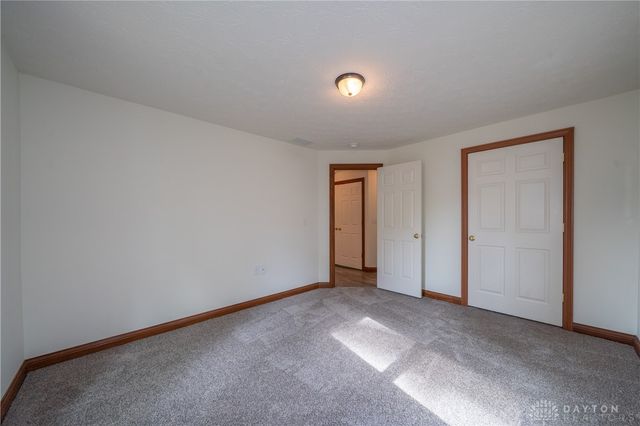 2601 Oakley Avenue, Kettering, OH 45419