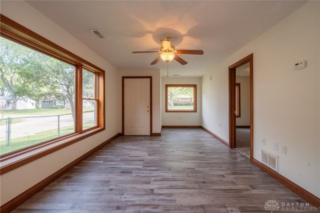 2601 Oakley Avenue, Kettering, OH 45419