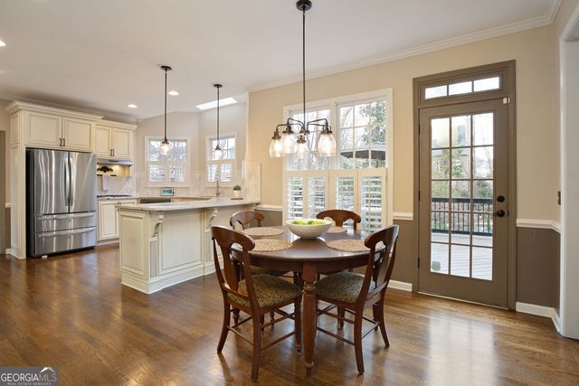 1195 Rugglestone Way, Johns Creek, GA 30097