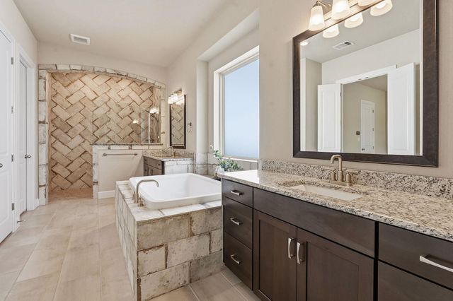 128 Eagle Pass TRL, Georgetown, TX 78628