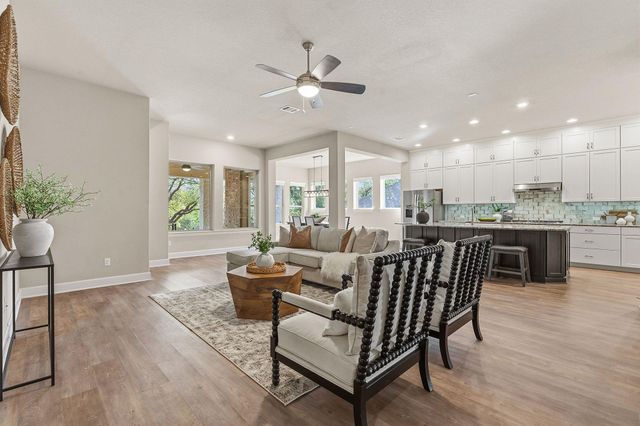 128 Eagle Pass TRL, Georgetown, TX 78628