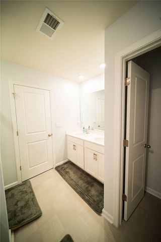221 Fountain Oak Lane, Easley, SC 29642
