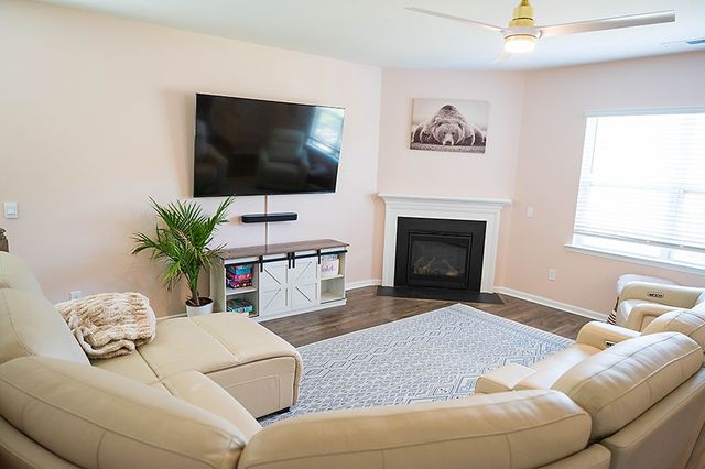 221 Fountain Oak Lane, Easley, SC 29642